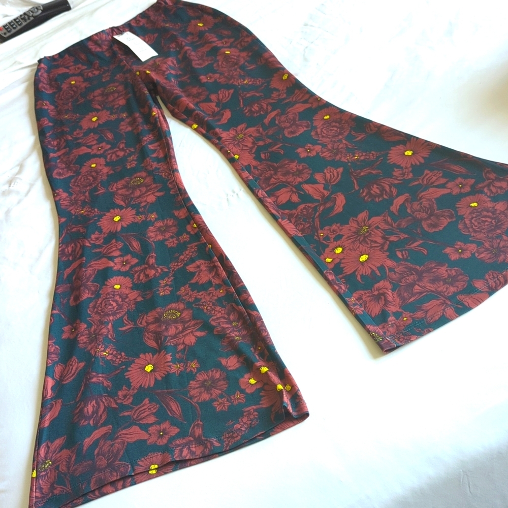 New Zara Bell bottom pants
